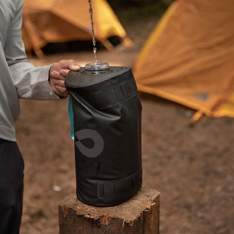 BOTELLA DE HIDRATACION EXPEDITION 8L CHASM BLACK-7