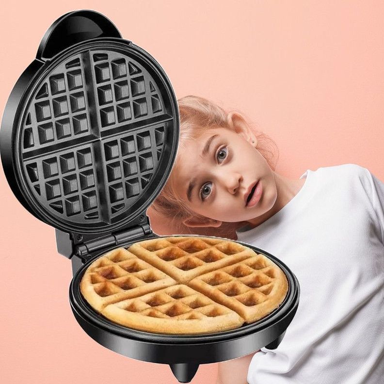 Máquina Waffles Sandwichera Antiadherente 1000W Practica Lau-5