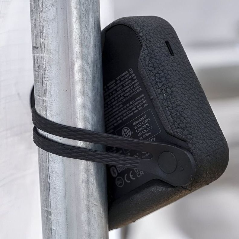 Parlante Mini Altavoz Bluetooth Mano Portatil Lau-9