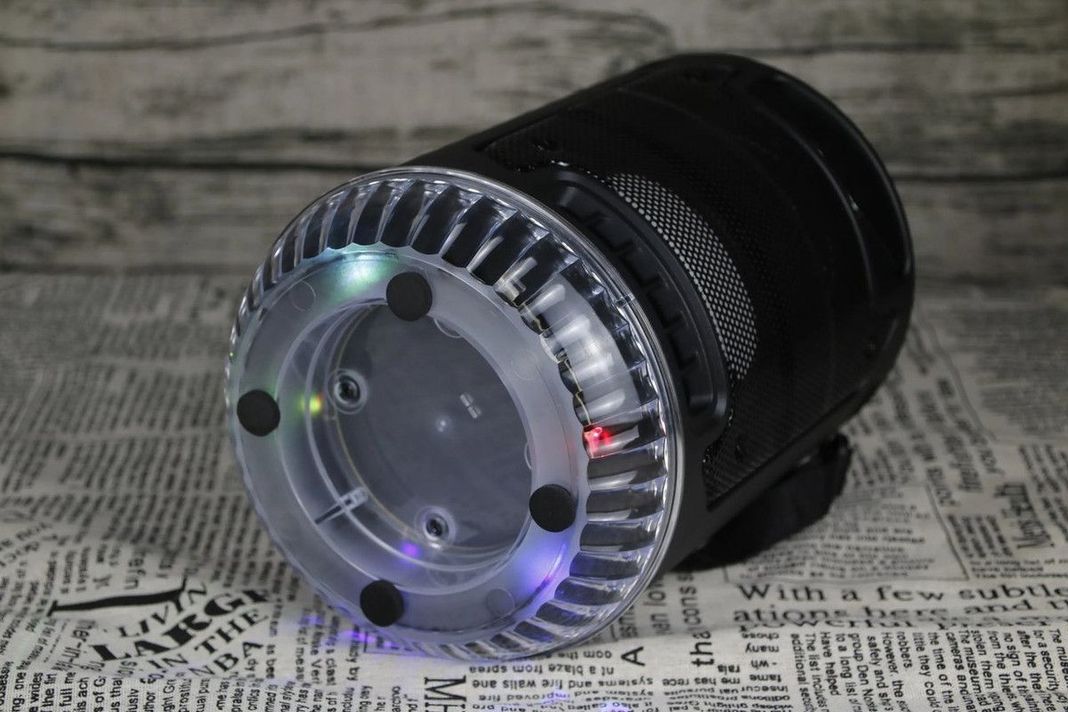 Altavoz Parlante Bluetooth Portatil Inalambrico Lau-8