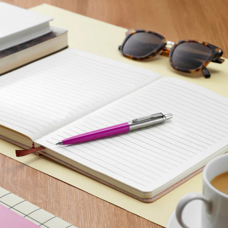 Bolígrafo Parker Jotter Originals Morado Tinta Negra-2