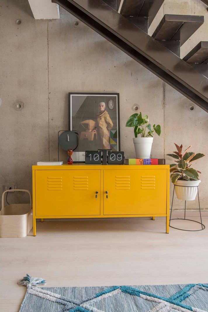 Gabinete metálico 2 puertas Amarillo Móbitat-3