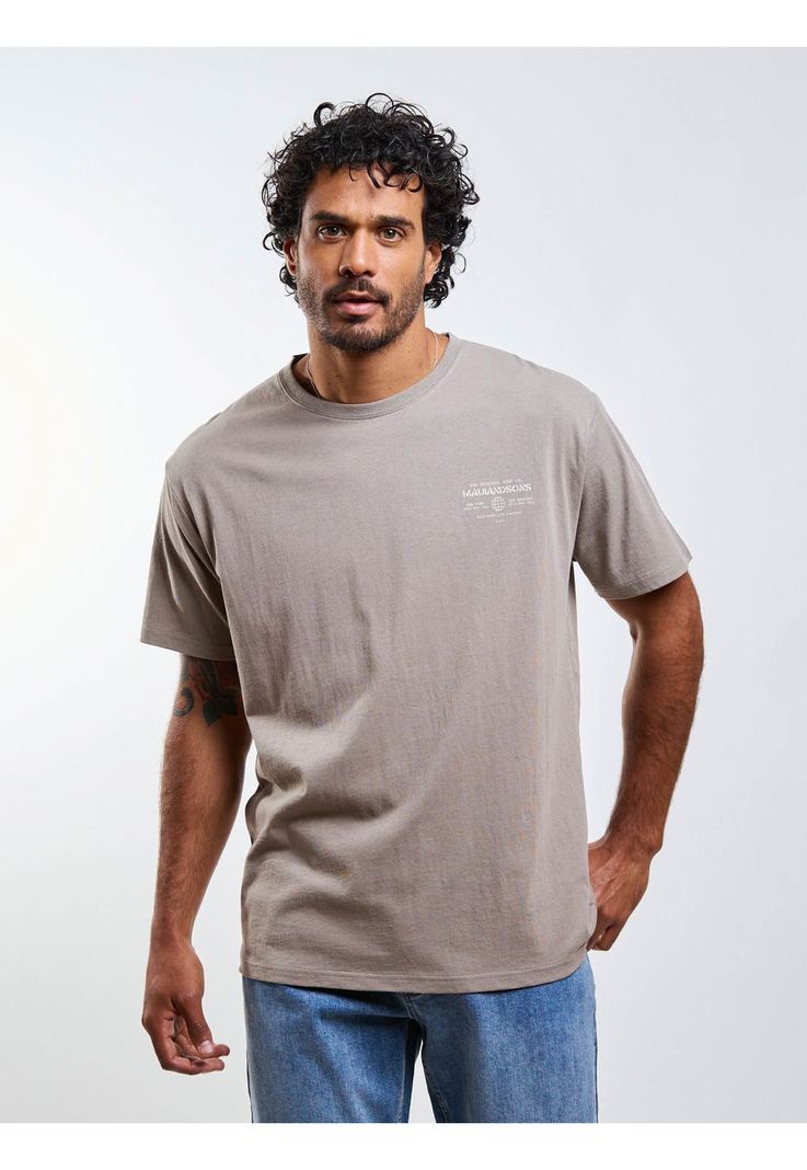 Polera MC Secret place Beige Hombre Maui And Sons S