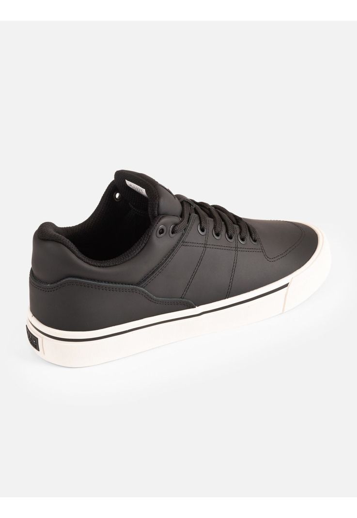 Zapatilla Quantum Negro Hombre Maui And Sons-1