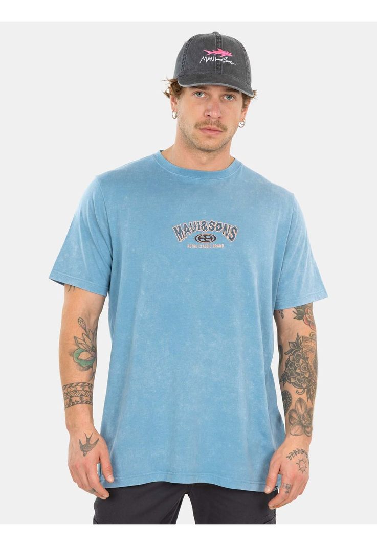 Polera MC Retro Classic Celeste Hombre Maui And Sons-0