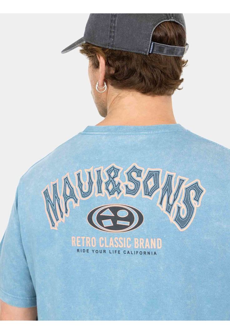 Polera MC Retro Classic Celeste Hombre Maui And Sons-3