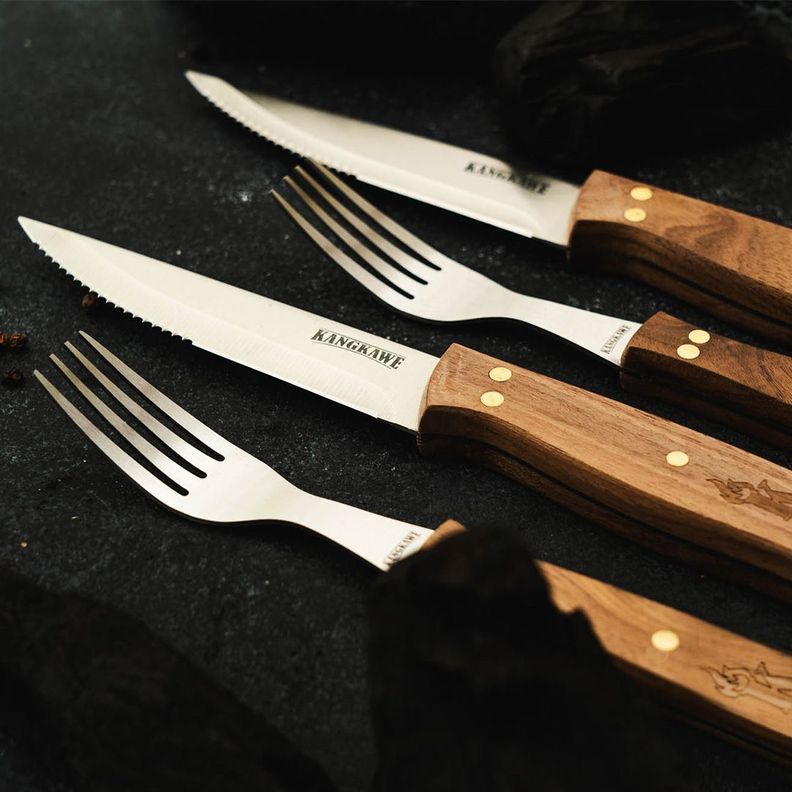 SET DE 2 CUCHILLOS DE 5" + 2 TENEDORES PARA ASADO-3