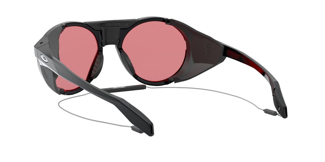 Oakley Clifden-4