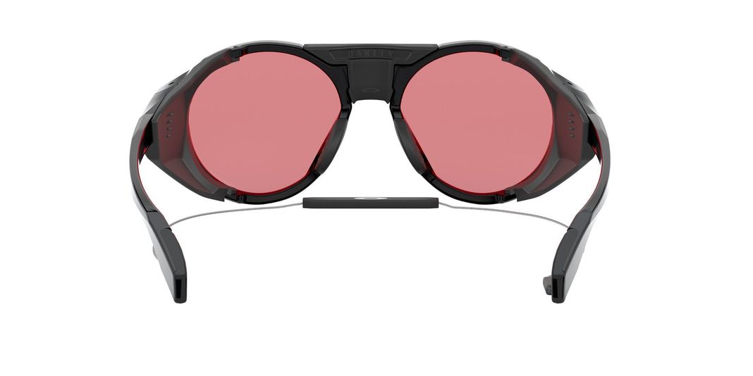 Oakley Clifden-5