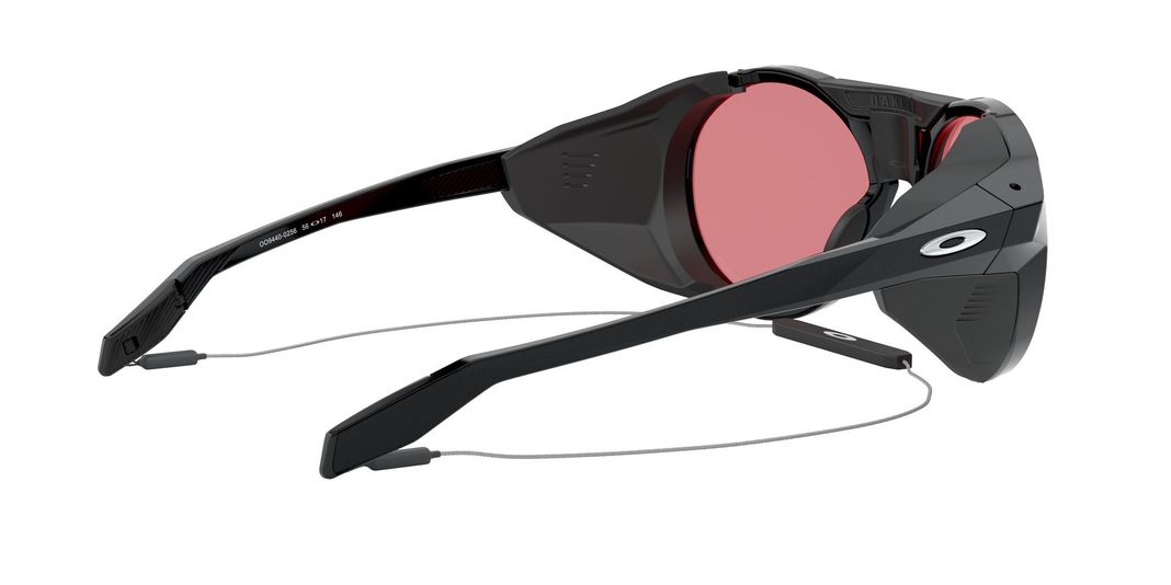 Oakley Clifden-7