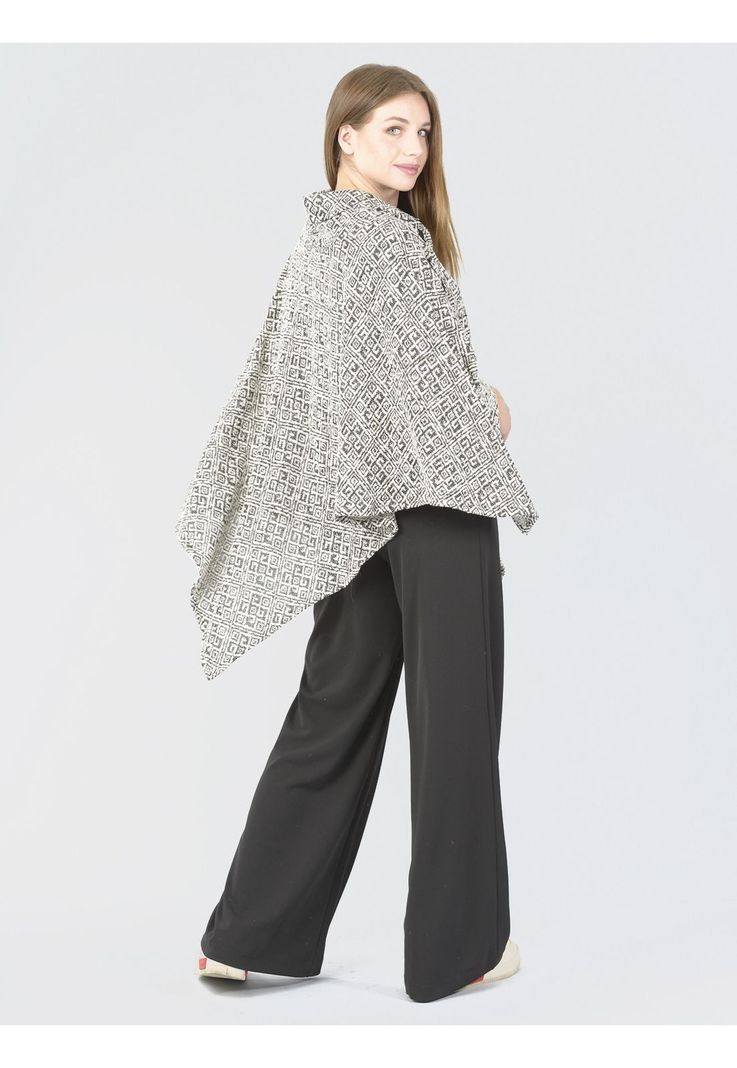 Poncho Lanilla Diseño Gris-2