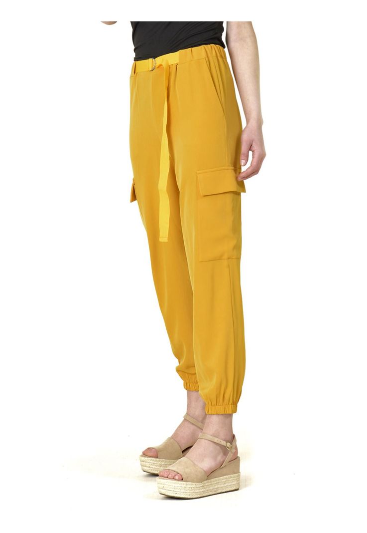 Pantalón Bolsillos Cinturón Italiano Amarillo-2