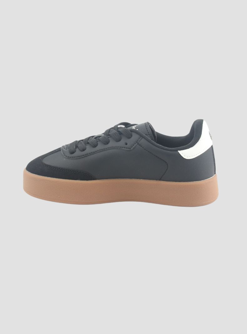 Zapatilla Chalada Mujer Alexia-5 Negro Urbano-1