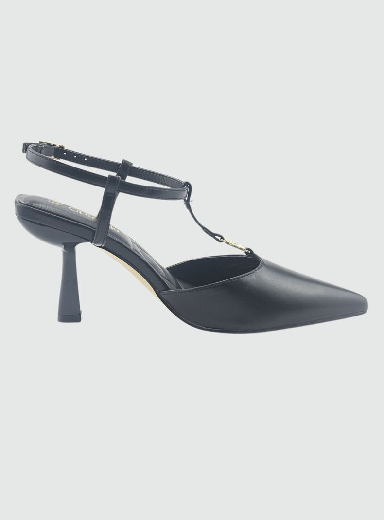 Zapato Negro de Mujer con Taco Rebi-2-0