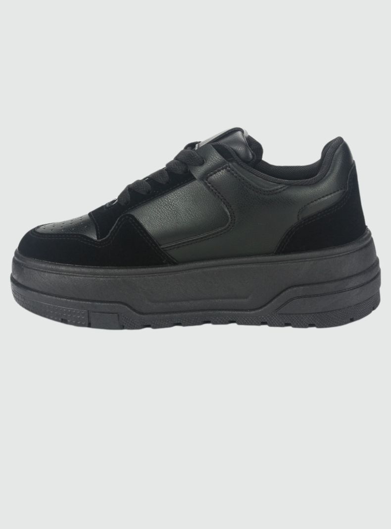 Zapatilla Chalada Mujer Trume-1 Negro Casual-1