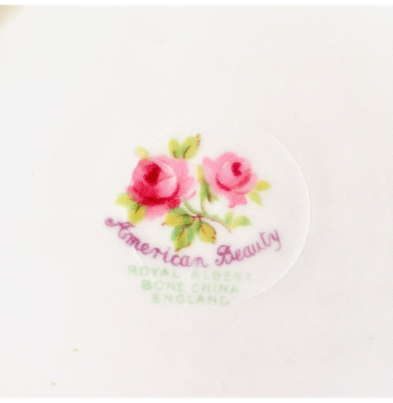 Plato de Torta o Pan "American Beauty" - Royal Albert, Inglaterra (1941-1998)-1