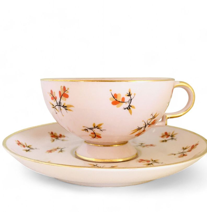 Taza de Café Haviland en Rosado con Hojas Decorativas (120 cc aprox.)-1