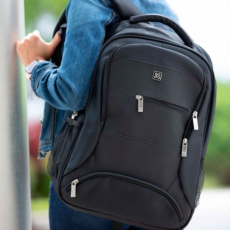 Mochila KlipXtreme Tundra Para Notebook 15.6" Negra-1