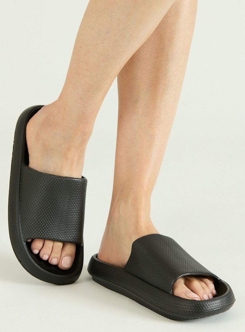 Zapatilla Nube Negro-2