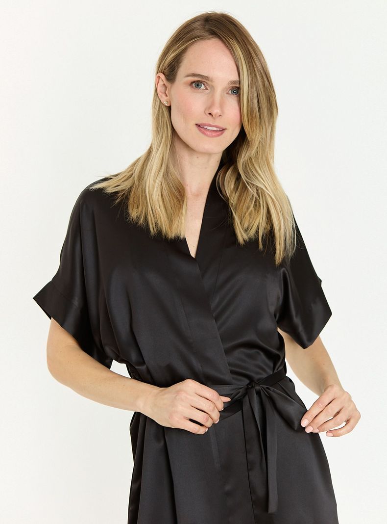 Bata Mini Satin Negro-4