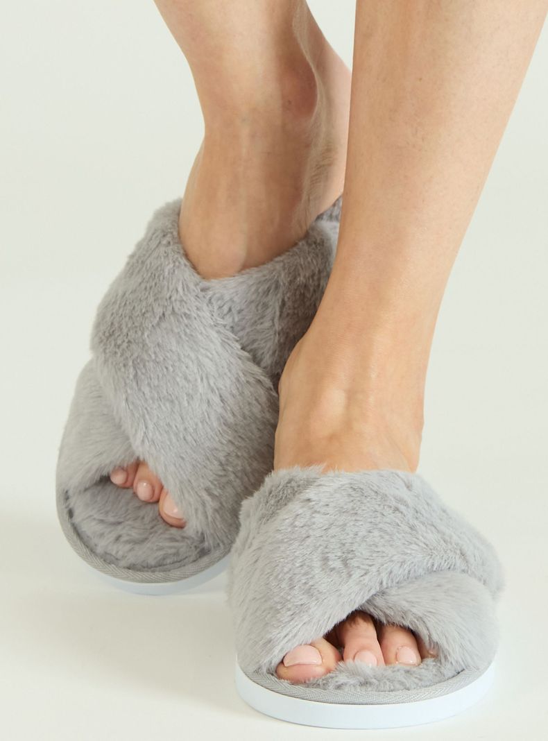 Zapatilla Cruzada Gris-1