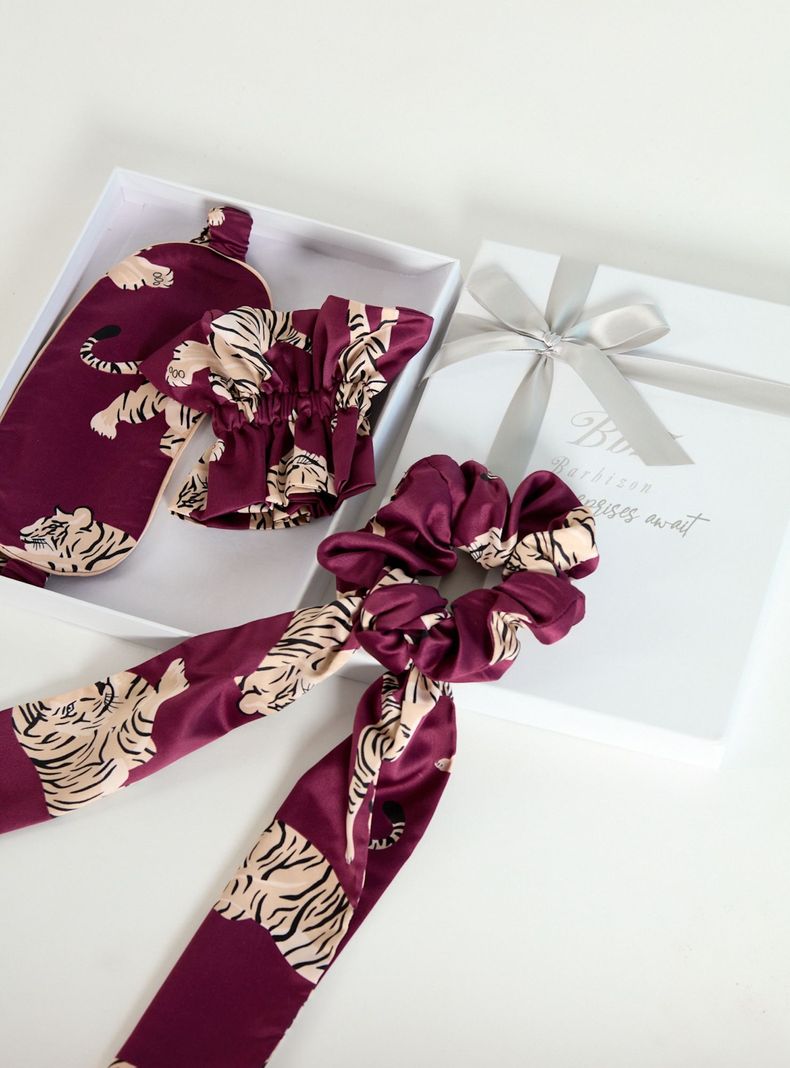 Set de Accesorios Kit Dream Burdeo Estampado-0