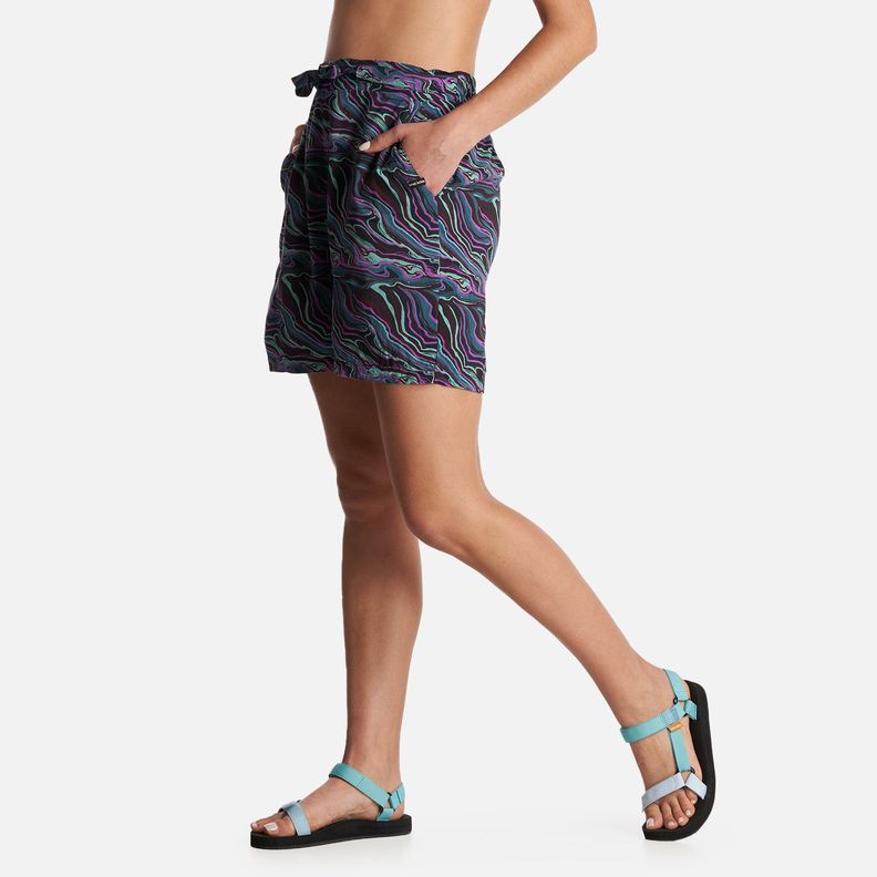 Short Mujer Jipoff Print Negro Haka Honu-2