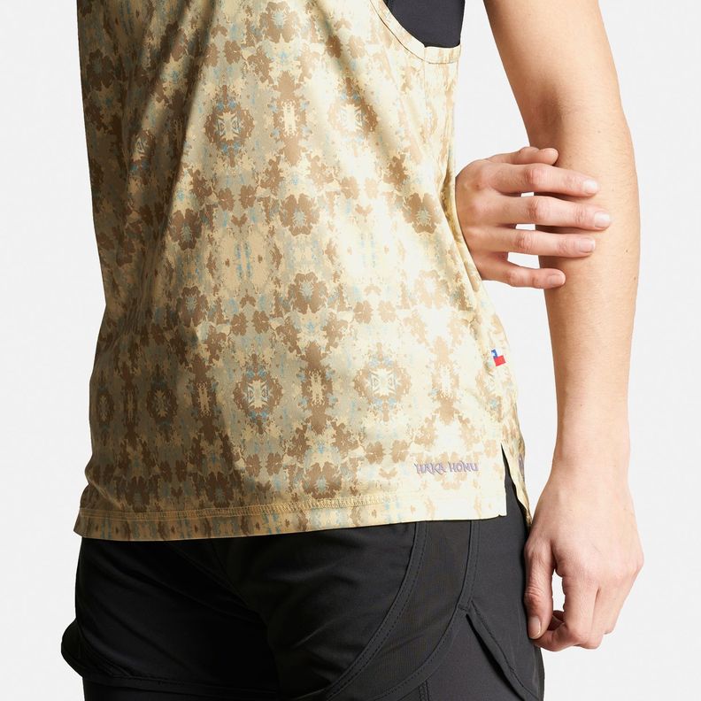 Polera Mujer Sudala Print Beige Haka Honu-5