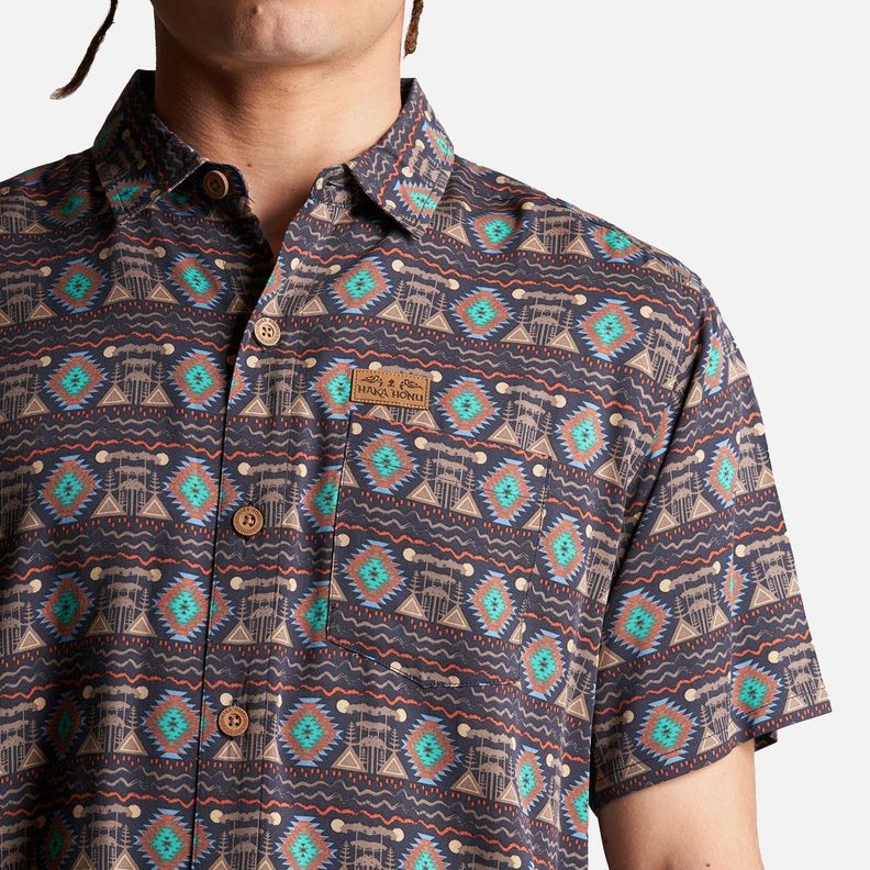 Camisa Hombre Aflora Full Print Café Pardo Haka Honu-4