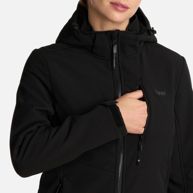 Chaqueta Mujer Macaya Softshell Hoody Negro Lippi I25-4