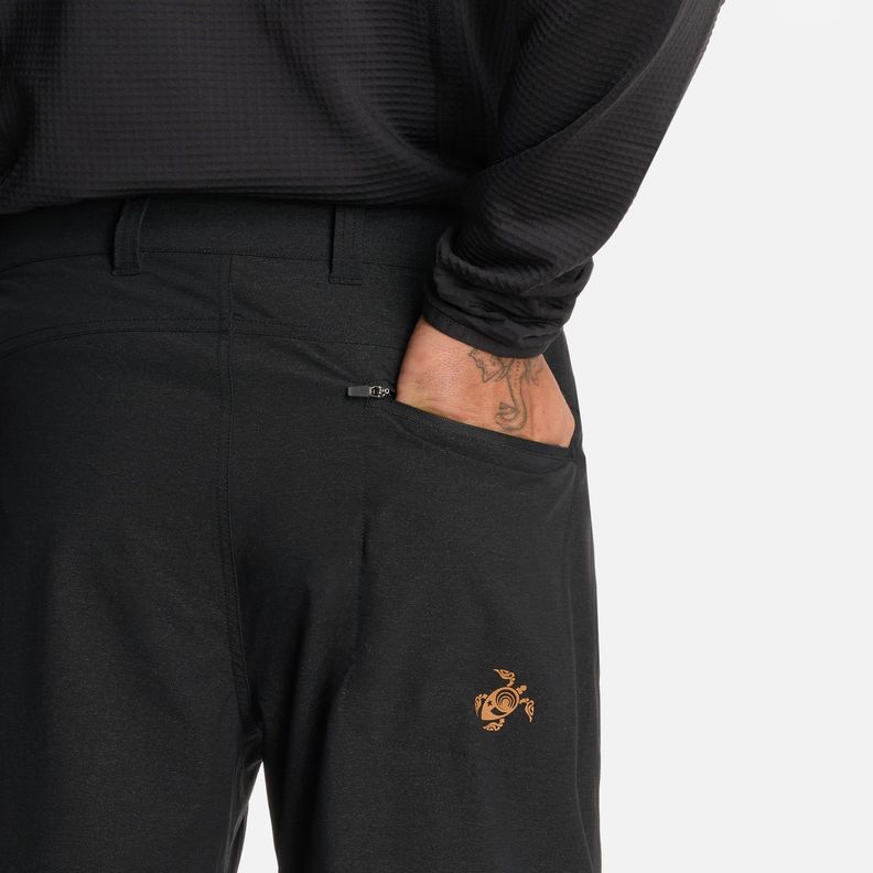Pantalón Hombre Desmontalo Negro Haka Honu I25-4