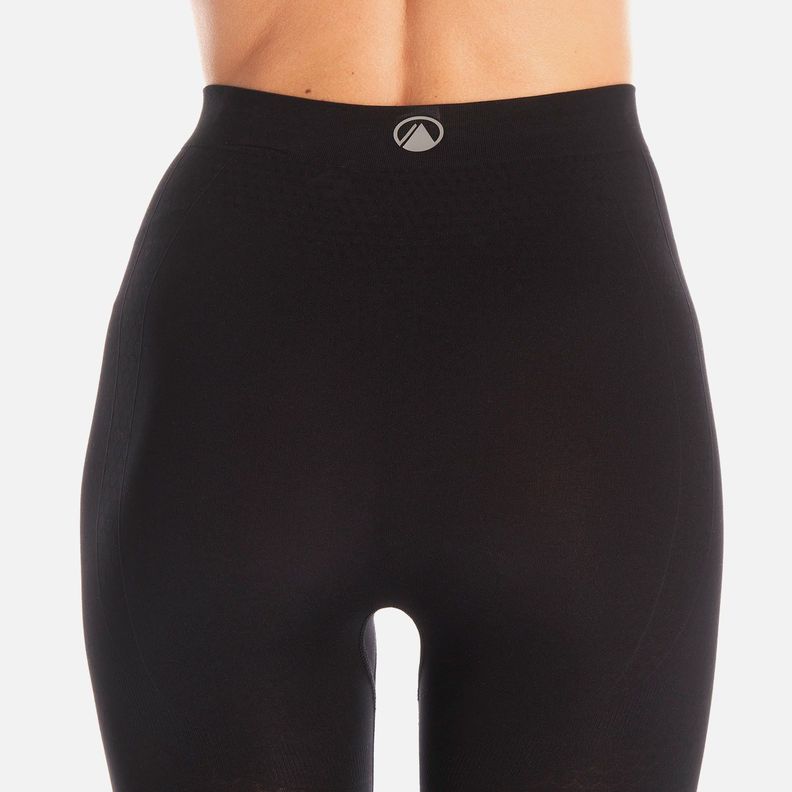 Primera Capa Mujer  Skintec 1000 Seamless Bottom Negro Lippi-8