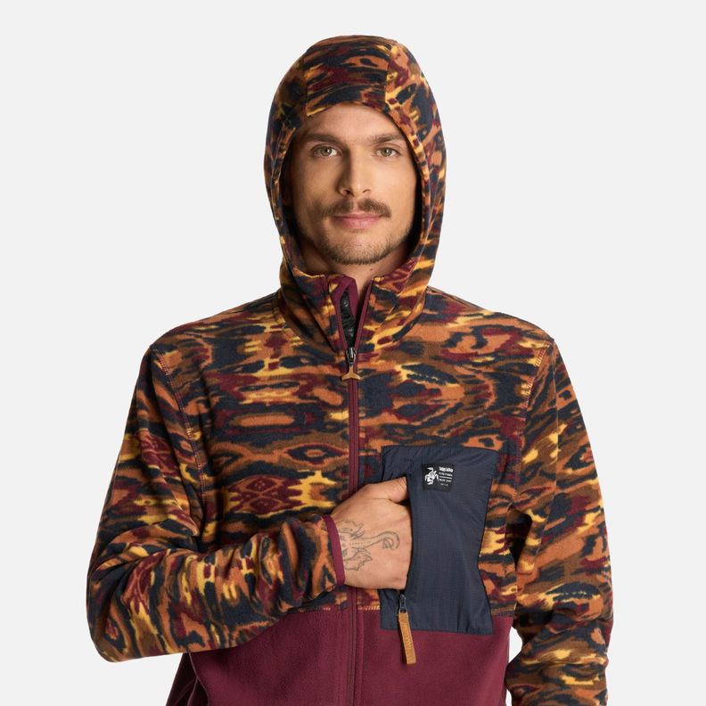 Polerón Hombre Leñero Print Burdeo Haka Honu I25-3
