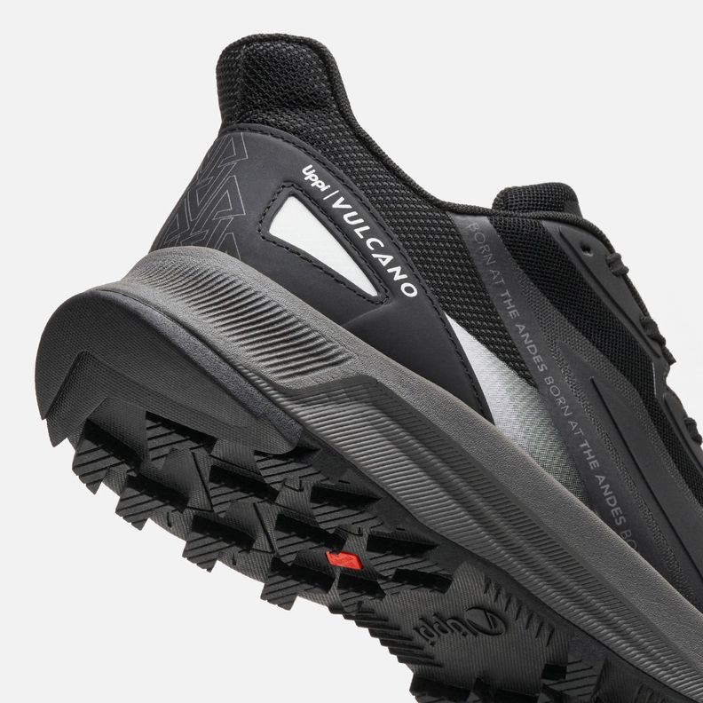 Zapatilla Hombre Moon Trail Negro Lippi I25-7