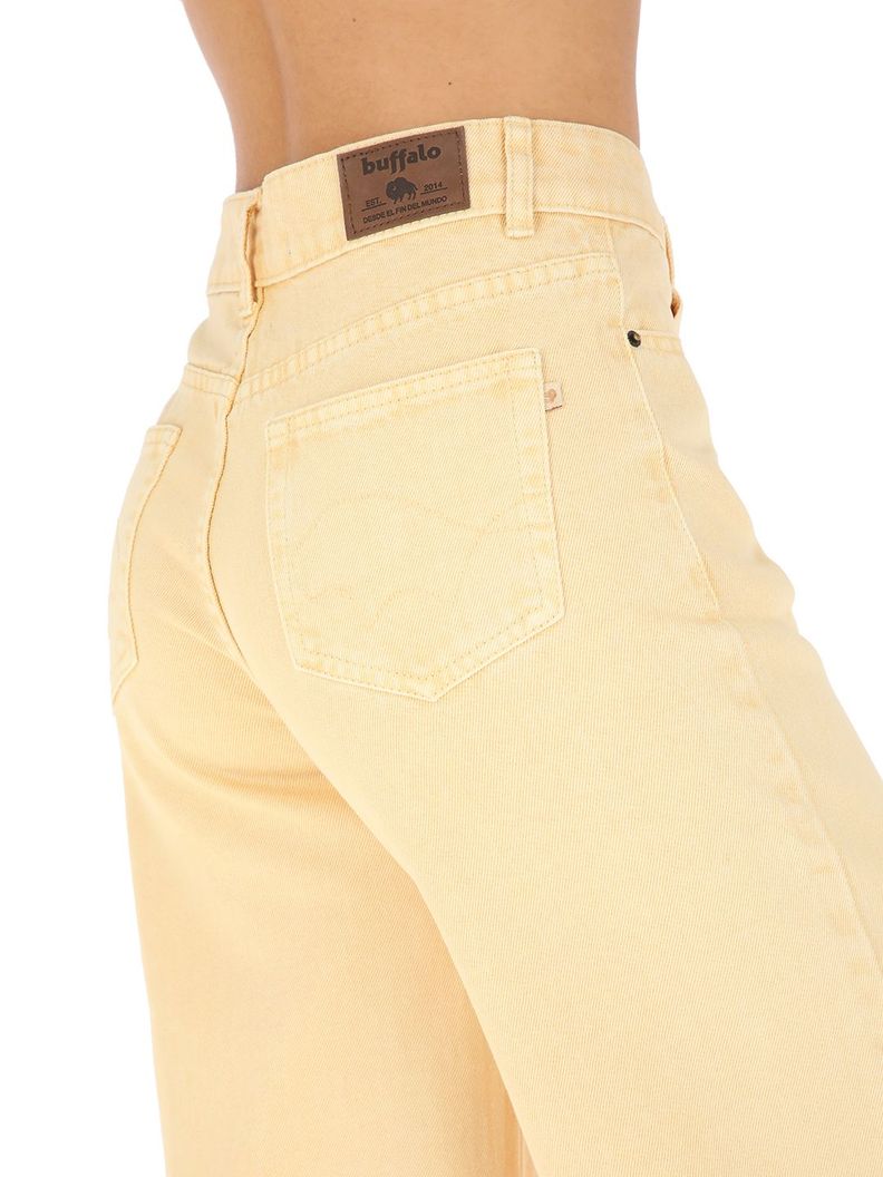 Pantalon Jeans Toromiro Amarillo Mujer-3