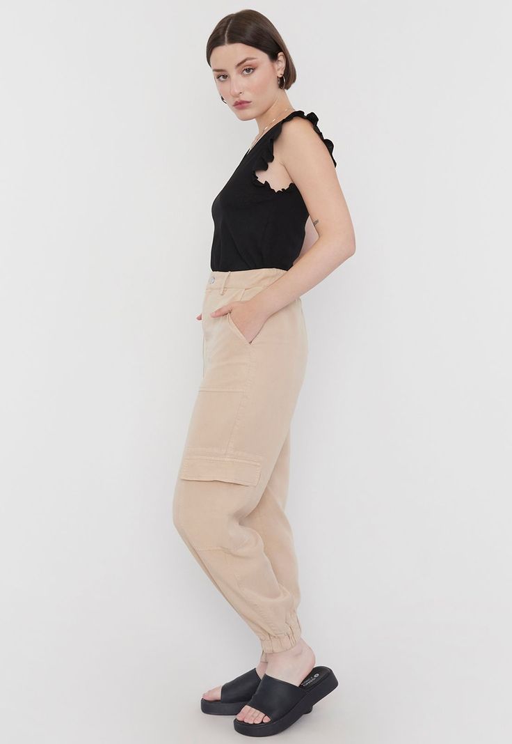 Pantalón Mujer Jogger Cargo Beige Corona-3