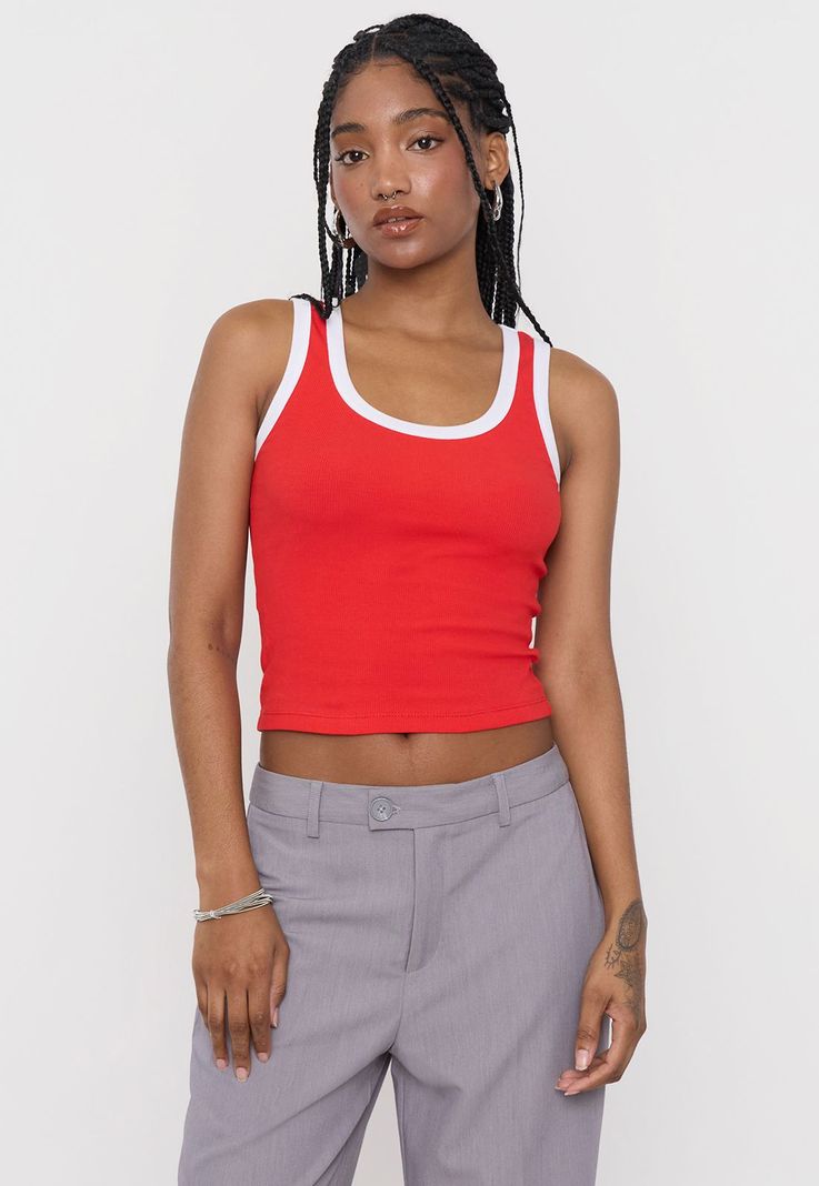 Polera Sin Mangas Mujer Crop Fucsia Corona-1