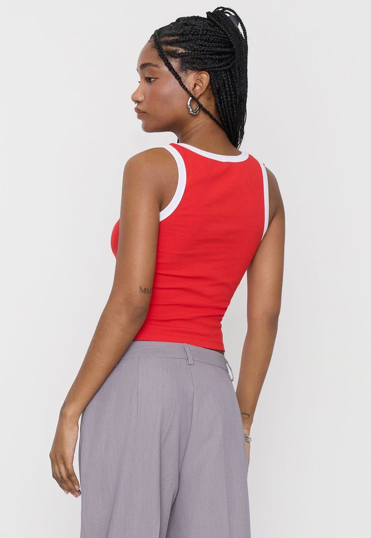 Polera Sin Mangas Mujer Crop Fucsia Corona-2