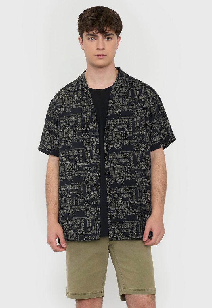 Guayabera Hombre Viscosa Poli Color Negra Corona-1