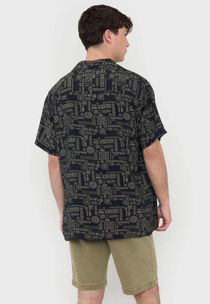 Guayabera Hombre Viscosa Poli Color Negra Corona-2