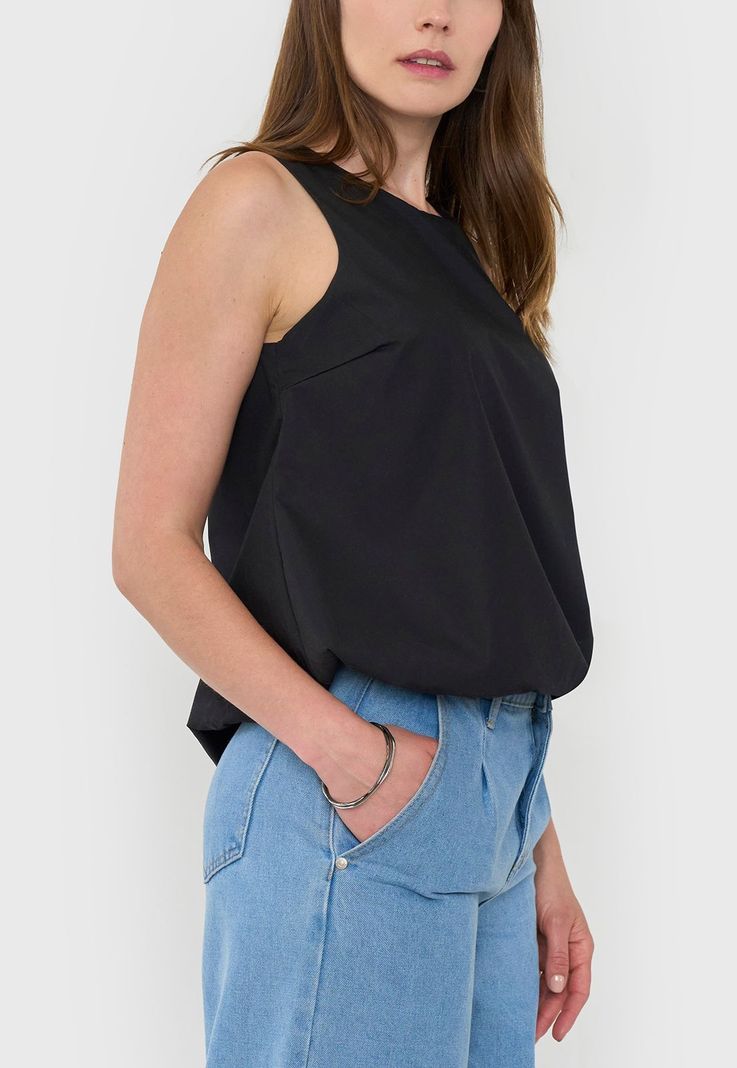Blusa Mujer Volumen Negro Corona-2