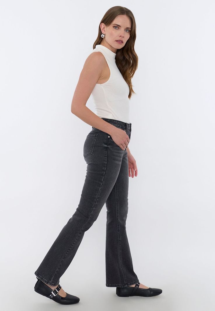 Jeans Mujer Flare Fit Negro Liso Corona-3