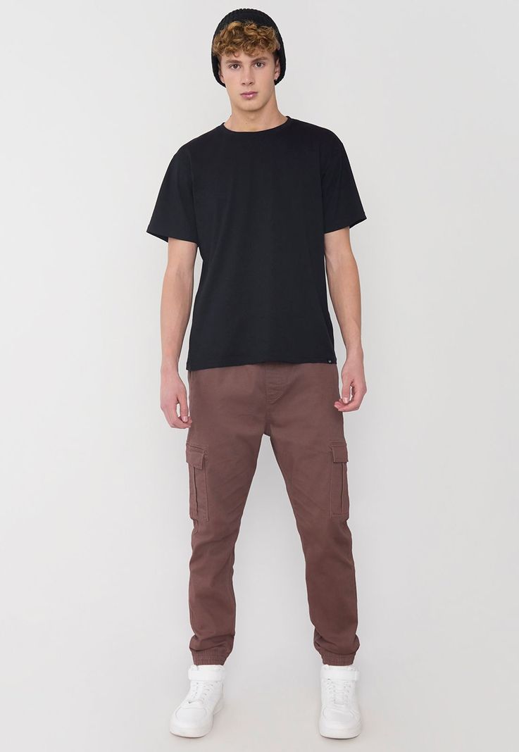 Pantalón Hombre Cargo Jogger Fit Café Corona-0