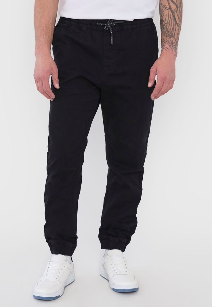 Pantalón Hombre Jogger Fit Negro Twill Corona-1