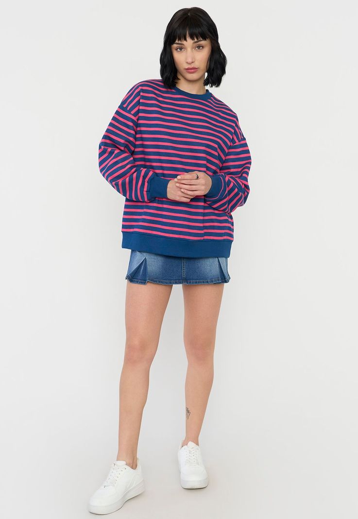 Polerón Mujer Oversize Fucsia Corona-3