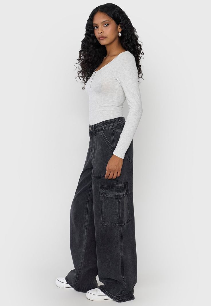 Jeans Mujer Straight Fit Cargo Negro Corona-3