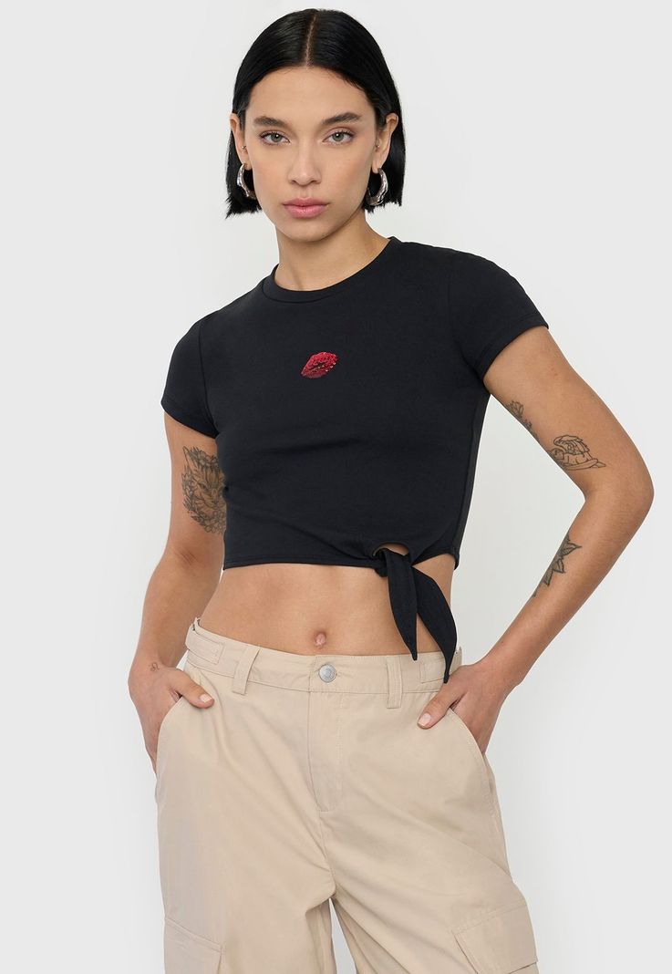 Polera Mujer Manga Corta Nudo Negro Corona-0