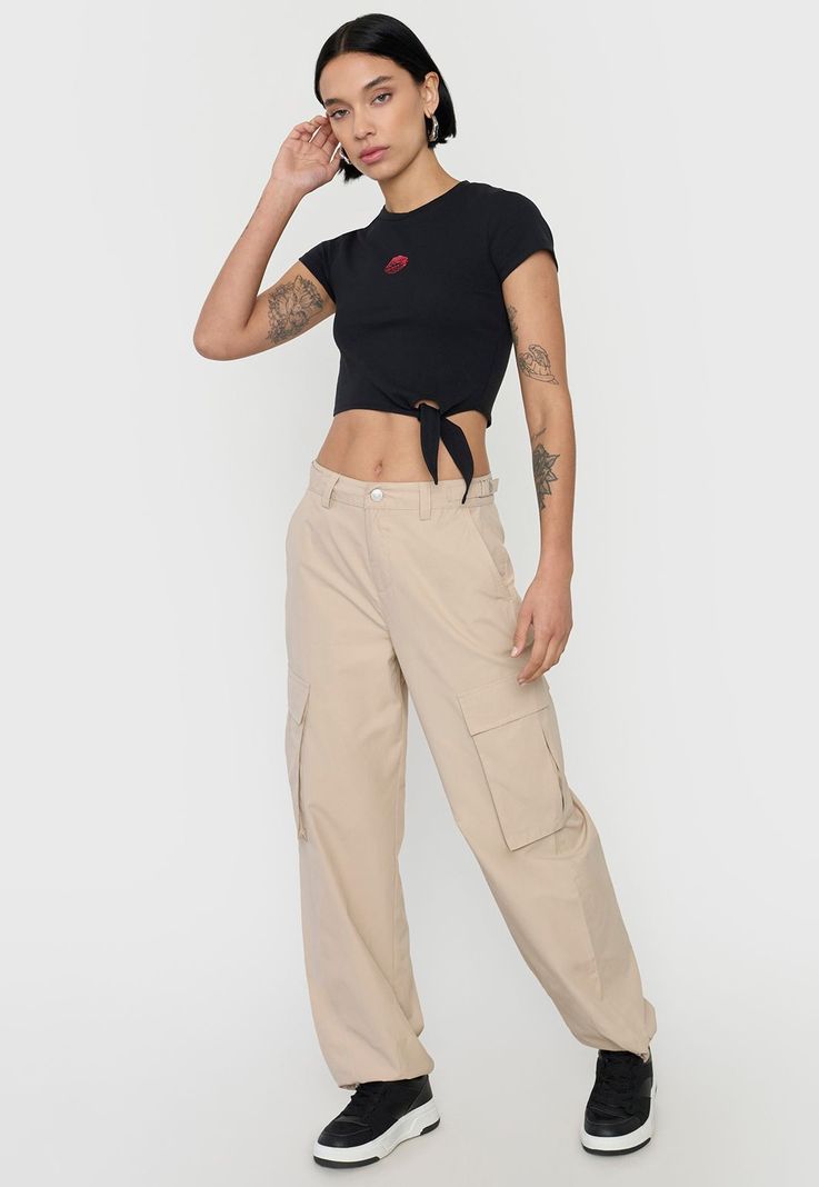 Polera Mujer Manga Corta Nudo Negro Corona-3