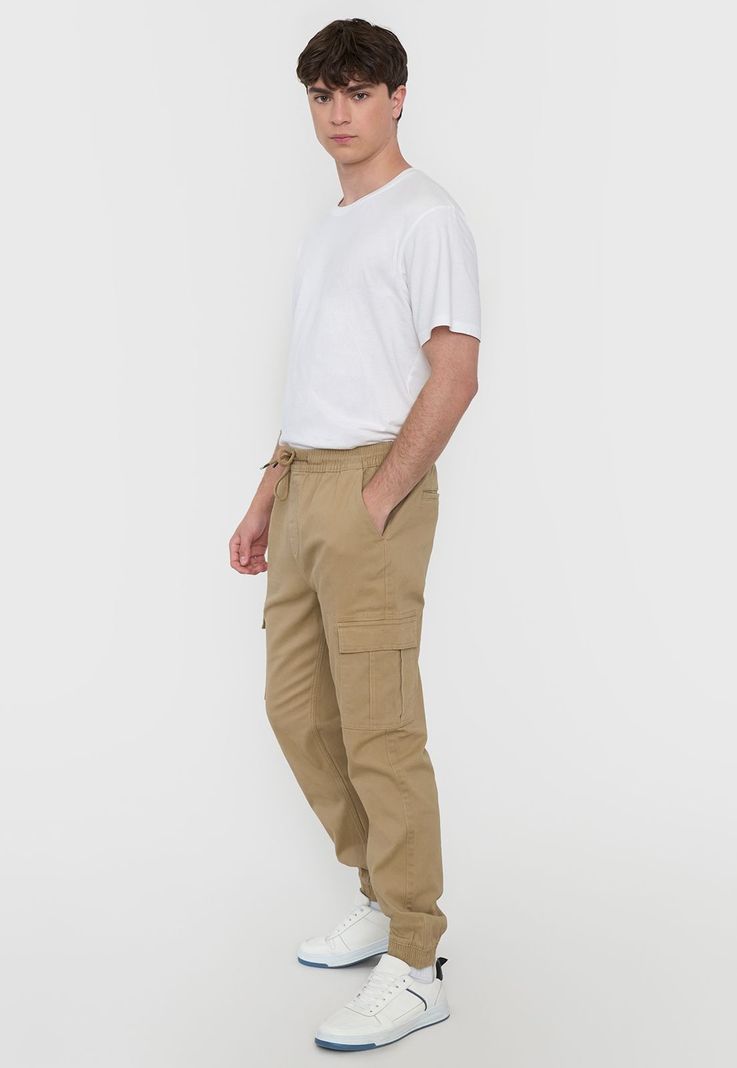 Jogger Hombre Cargo Camel Corona-3