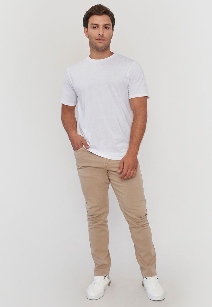 Pantalón Hombre Slim Fit Liso 5 Pocket Camel Corona-0
